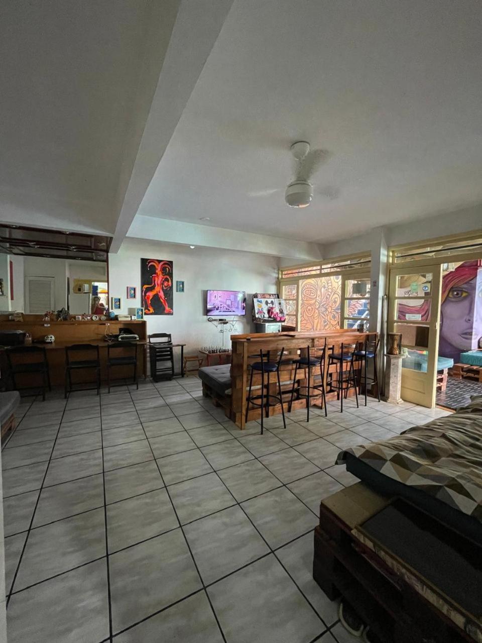 Oceanic Hostel Balneário Camboriú 外观 照片