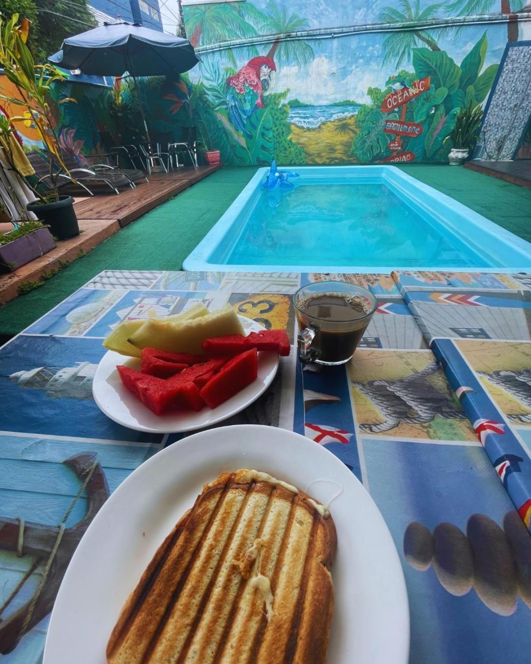 Oceanic Hostel Balneário Camboriú 外观 照片